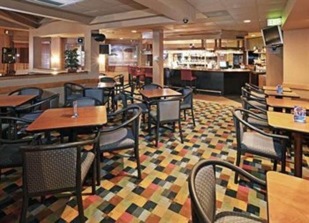 Holiday Inn Jonesboro Restaurant foto